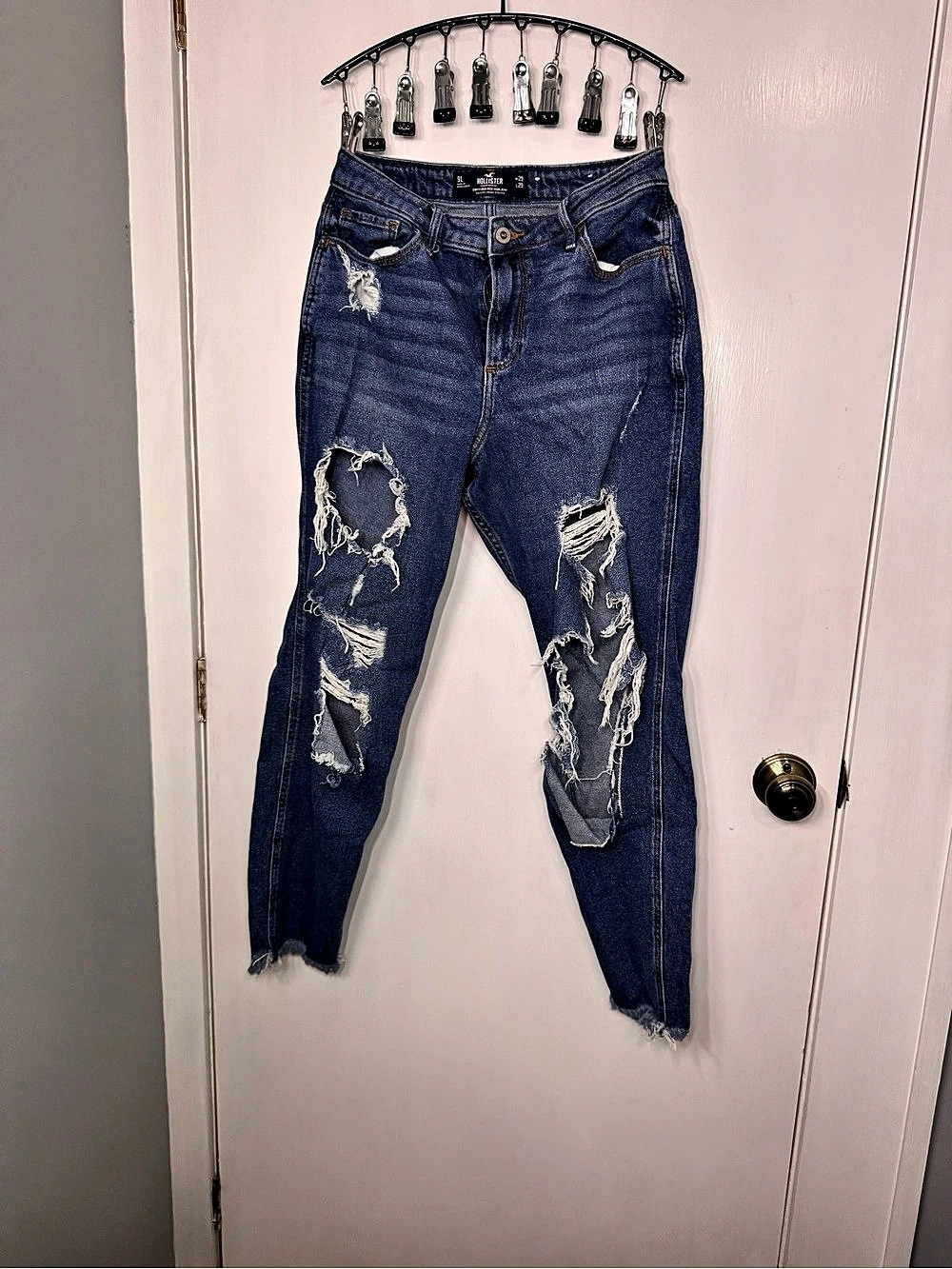 Hollister Curvy High-Rise Mom Jean Distressed Blue Waist 29